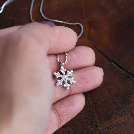 Silver Chain with snowflake pendant